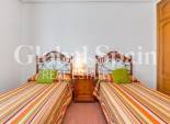 Wederverkoop - PENTHOUSE -
TORREVIEJA - Paseo maritimo