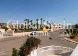 Resale - HOUSE -
ORIHUELA COSTA - La Regia