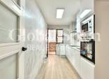 Resale - APARTMENT -
TORREVIEJA - Center