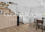 Wiederverkauf - VILLA -
TORREVIEJA - Costa Blanca