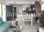 Odsprzedaż - WILLA  -
ORIHUELA COSTA - 