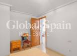 Venta - APARTAMENTO -
TORREVIEJA - Centro