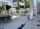 Wederverkoop - APPARTEMENT -
ROJALES - Inland