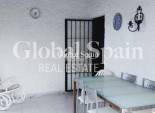 Wederverkoop - VILLA -
ORIHUELA COSTA - Punta Prima