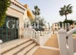 Wederverkoop - APPARTEMENT -
ROJALES - Doña Pepa
