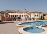 Resale - VILLA -
CATRAL - Catral