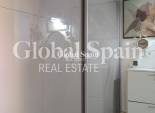 Wederverkoop - APPARTEMENT -
TORREVIEJA - Torrevieja