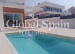 Wederverkoop - Villa Penthouse -
TORREVIEJA - Aguas Nuevas