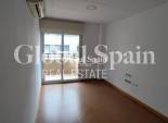Wiederverkauf - WOHNUNG -
TORREVIEJA - Puerto
