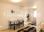 Wederverkoop - APPARTEMENT -
TORREVIEJA - Center