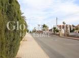 Resale - VILLA -
CIUDAD QUESADA