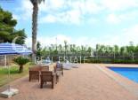 Wiederverkauf - VILLA -
TORREVIEJA - LOS BALCONES - LOS ALTOS