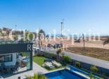 Revente - VILLA -
TORREVIEJA - Rosaleda