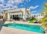 Wiederverkauf - VILLA -
SAN MIGUEL DE SALINAS - Blue Lagoon - Galán