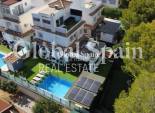 Resale - VILLA -
ORIHUELA COSTA - Costa Blanca