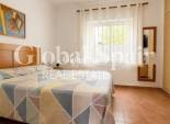Wederverkoop - VILLA -
Oliva - Oliva Nova