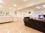 Wiederverkauf - VILLA -
TORREVIEJA - LOS BALCONES - LOS ALTOS