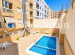 Revente - APPARTEMENT -
TORREVIEJA - Estacion de autobuses