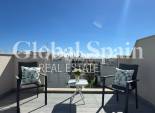 Revente - APPARTEMENT -
ORIHUELA COSTA - VILLAMARTÍN