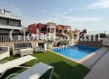 Wederverkoop - VILLA -
ORIHUELA - Inland