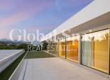 New Build - VILLA -
CASARES - Pedregales
