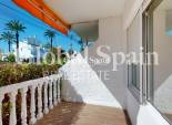 Revente - APPARTEMENT -
ORIHUELA COSTA - VILLAMARTÍN