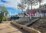 Resale - HOUSE -
EL ESPARRAGAL - Inland