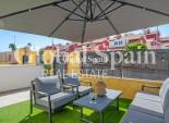 Resale - APARTMENT -
ORIHUELA COSTA - VILLAMARTÍN