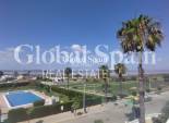 Odsprzedaż - WILLA  -
TORREVIEJA - 