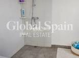 Wederverkoop - VILLA -
ORIHUELA - Urb. Montepinar