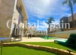 Resale - VILLA -
TORREVIEJA - Miramar - Torre Del Moro