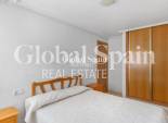 Venta - APARTAMENTO -
TORREVIEJA - Centro