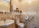 Venta - PROPIEDAD COMERCIAL -
TORREVIEJA - Estacion de autobuses