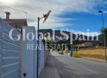 Resale - VILLA -
ORIHUELA - Urb. Montepinar