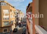 Revente - APPARTEMENT -
TORREVIEJA - Estacion de autobuses