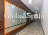 Resale - APARTMENT -
TORREVIEJA - Paseo maritimo