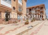 Venta - APARTAMENTO -
TORREVIEJA - La Mata pueblo