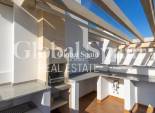 Odsprzedaż - PENTHOUSE -
TORREVIEJA - 