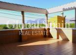 Revente - MAISON -
ORIHUELA - Inland