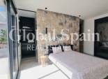 Resale - VILLA -
ROJALES - Inland