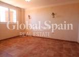Wederverkoop - VILLA -
FORMENTERA DEL SEGURA - Formentera - Village