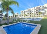 Wederverkoop - APPARTEMENT -
ORIHUELA COSTA - Villamartín *