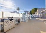 Wiederverkauf - VILLA -
TORREVIEJA - Costa Blanca