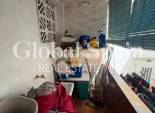 Wederverkoop - APPARTEMENT -
TORREVIEJA - Torrevieja