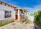 Wederverkoop - APPARTEMENT -
TORREVIEJA - LOS BALCONES - LOS ALTOS