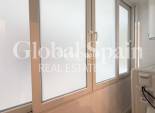 Revente - APPARTEMENT -
TORREVIEJA - Playa del Cura