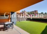 Venta - APARTAMENTO -
ORIHUELA COSTA - VILLAMARTÍN