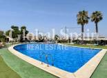 Wiederverkauf - HAUS -
ORIHUELA COSTA - LOS BALCONES - LOS ALTOS