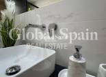 Revente - APPARTEMENT -
TORREVIEJA - Playa del Cura