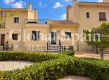 Resale - HOUSE -
LA FINCA GOLF - Inland